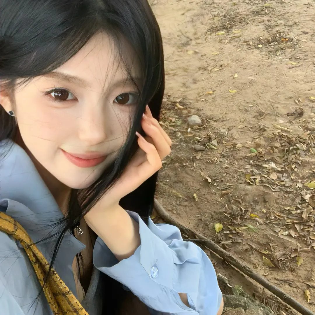 王后伞下